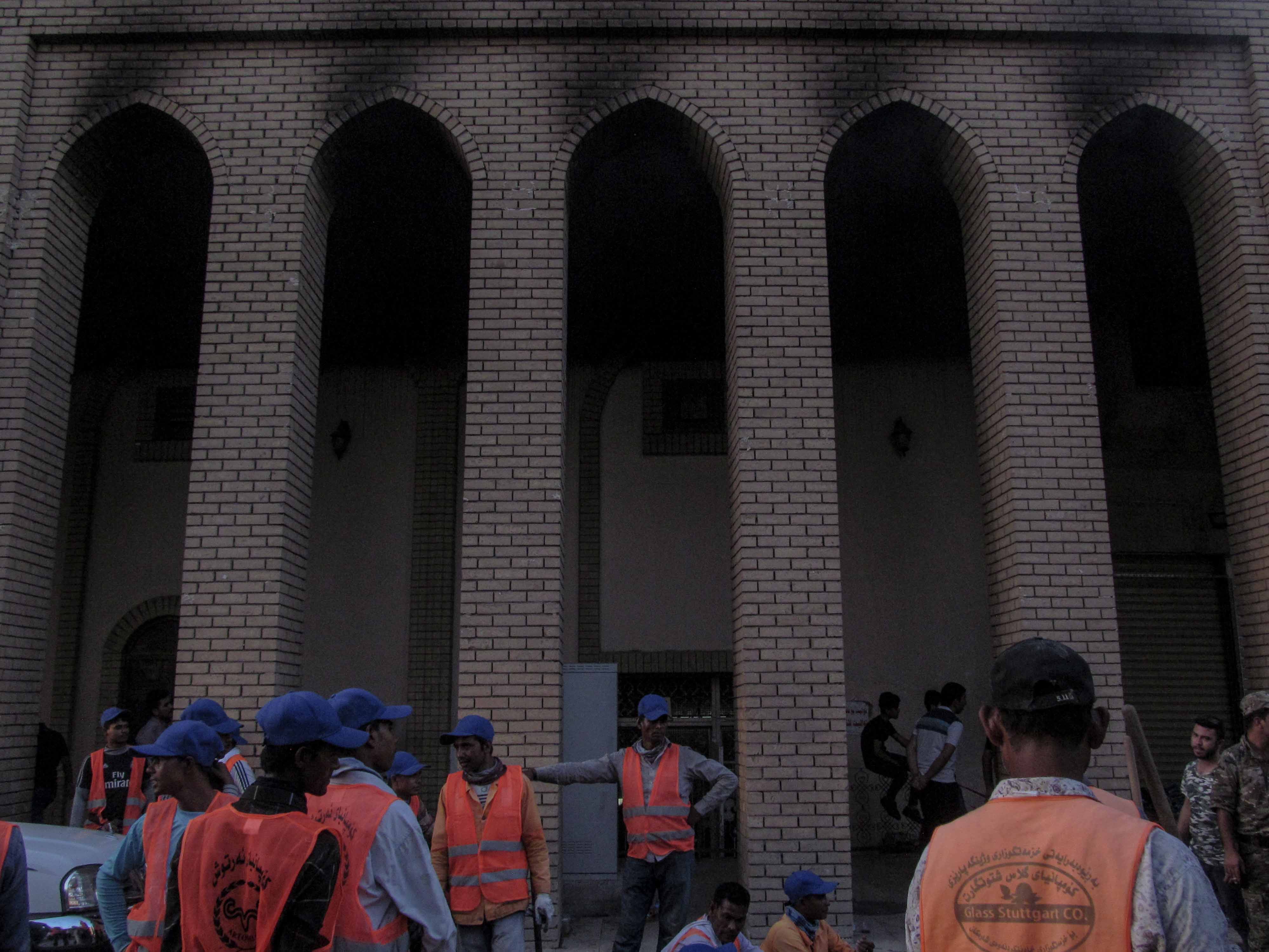 PHOTOS: Firefighters extinguish blaze in Erbil's old market 